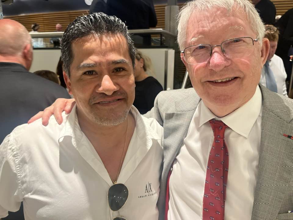 Connecting players 1